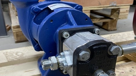 Pump with hydraulic drive HYDRO-2