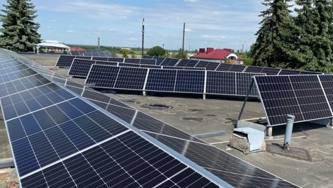 Adquisición de paneles solares