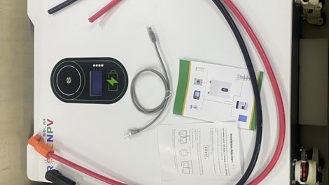 Choosing a battery for an inverter and UPS