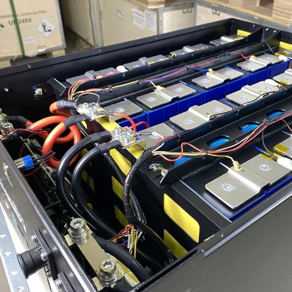 Batería de litio recargable para alimentación de reserva 51,2V 200Ah LiFePO4, células LFP EVE 3,2V 100Ah LiFePO4 grado A con certificado ROHS Batería de litio recargable para alimentación de reserva 51,2V 200Ah LiFePO4, células LFP EVE 3,2V 100Ah LiFePO4 grado A con certificado ROHS