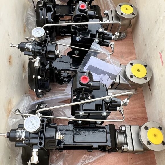 DN20 Регулюючий клапан з пневматичним приводом 10Р11Y-DNx2016Z-L122C-C (корпус CF8, сідло SS304) з позиціонером YT-1000, вхід 4-20мА, Ex