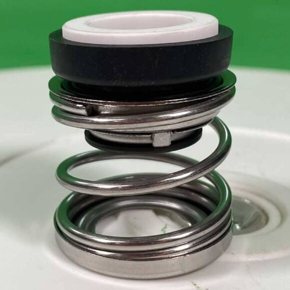 Mechanical seal R-110 15, CAR/CER, VITON, 304 Mechanical seal R-110 15, CAR/CER, VITON, 304
