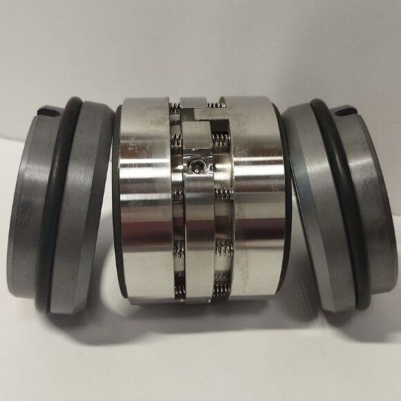 Doppelte Gleitringdichtung R-M010D 65, CAR/SIC/CAR/SIC, EPDM, 304 Doppelte Gleitringdichtung R-M010D 65, CAR/SIC/CAR/SIC, EPDM, 304