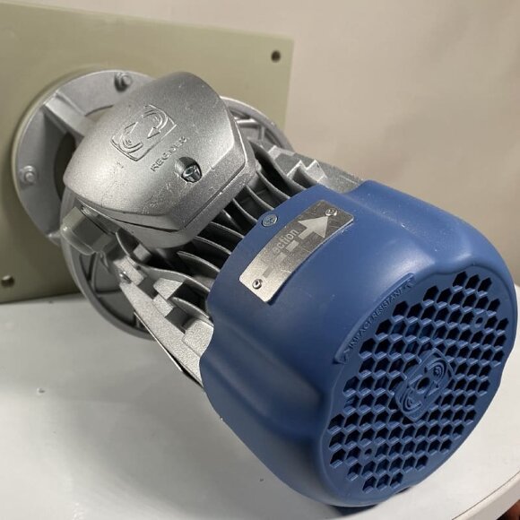 ADV 110/PP/500/1.5HP/2800/BSP - вертикальный центробежный насос ADV 110/PP/500/1.5HP/2800/BSP - вертикальный центробежный насос