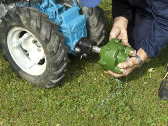 Rollenpumpe MT 600 vom Traktorzapfwelle (VVP)  zur Bewässerung Rollenpumpe MT 600 vom Traktorzapfwelle (VVP)  zur Bewässerung