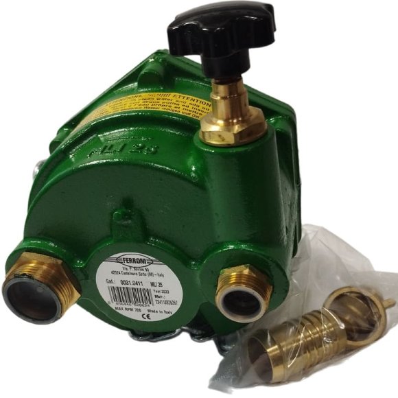 MLI 25 насос роликовый от ВОМ трактора для внесения КАС MLI 25 насос роликовый от ВОМ трактора для внесения КАС