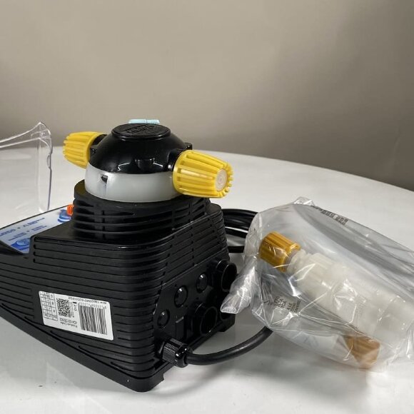 Bomba dosificadora electromagnética PDE HC151+ CST M60 240V PVDF-CE-DT, 1-10 l/h, 7-1 bar Bomba dosificadora electromagnética PDE HC151+ CST M60 240V PVDF-CE-DT, 1-10 l/h, 7-1 bar