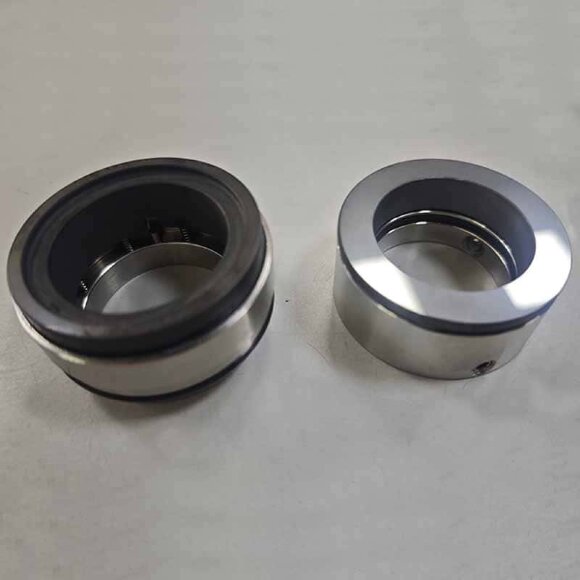 Mechanical seal for pump R-HRN 30, SIC/SIC, VITON, 304 Mechanical seal for pump R-HRN 30, SIC/SIC, VITON, 304