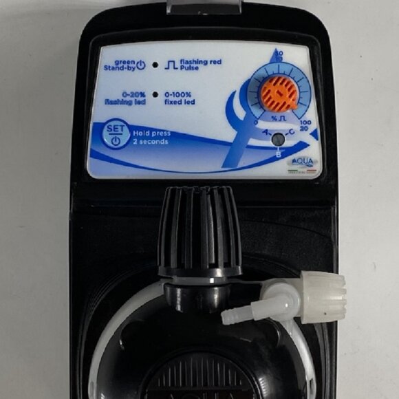 Bomba dosificadora para desinfección de agua PDE HC151+ CST M70 PVDF-CE-VT + SHUKO PLUG, 1,8-14 l/h, 20-1 bar Bomba dosificadora para desinfección de agua PDE HC151+ CST M70 PVDF-CE-VT + SHUKO PLUG, 1,8-14 l/h, 20-1 bar