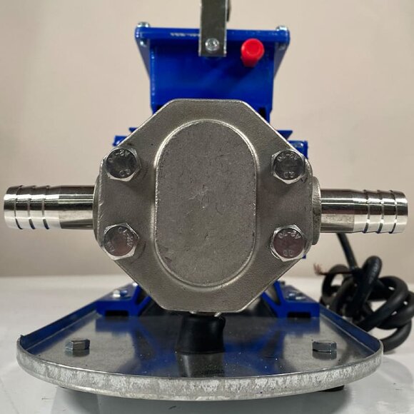 Stainless steel gear pump for pumping viscous liquids WCB-50/220V 50Hz, 25 l/min, 30 m, AISI 304, 0.55 kW, 1400 rpm, Ex Stainless steel gear pump for pumping viscous liquids WCB-50/220V 50Hz, 25 l/min, 30 m, AISI 304, 0.55 kW, 1400 rpm, Ex