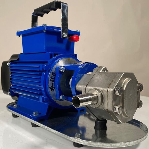 Stainless steel gear pump for pumping viscous liquids WCB-50/220V 50Hz, 25 l/min, 30 m, AISI 304, 0.55 kW, 1400 rpm, Ex Stainless steel gear pump for pumping viscous liquids WCB-50/220V 50Hz, 25 l/min, 30 m, AISI 304, 0.55 kW, 1400 rpm, Ex