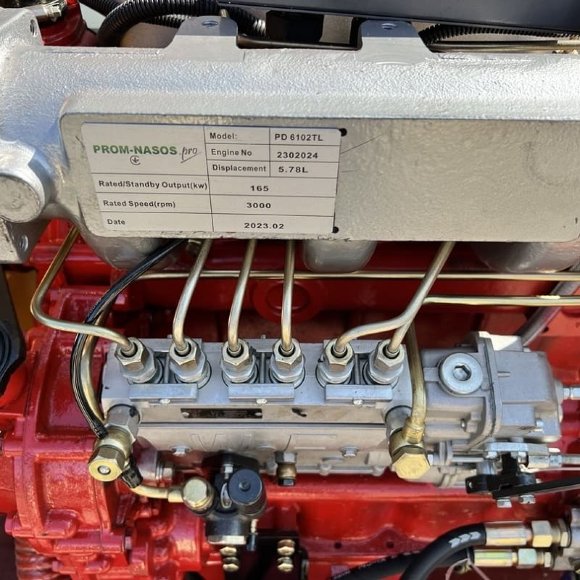 Silnik Diesla do przepompowni PD 6102TL 165kW, 3000rpm z WOM Silnik Diesla do przepompowni PD 6102TL 165kW, 3000rpm z WOM