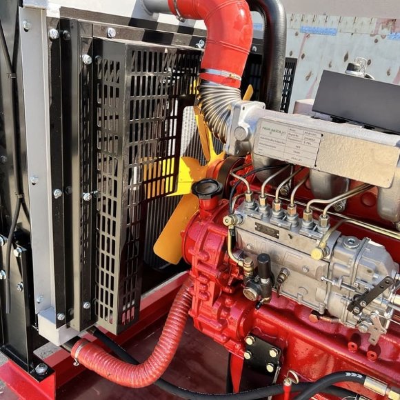 Silnik Diesla do przepompowni PD 6102TL 165kW, 3000rpm z WOM Silnik Diesla do przepompowni PD 6102TL 165kW, 3000rpm z WOM