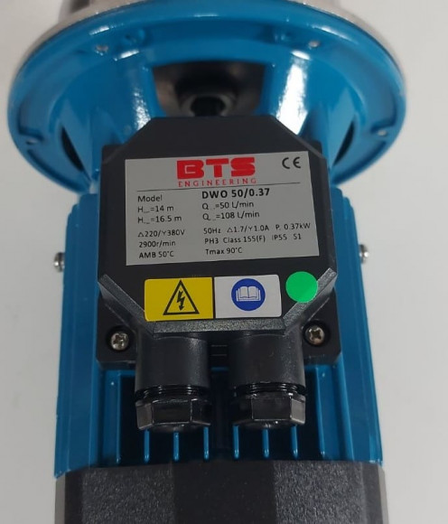 Bomba para mosto, jugo, vino, cerveza DWO B50/037, 380V/50Hz, AISI 304 Bomba para mosto, jugo, vino, cerveza DWO B50/037, 380V/50Hz, AISI 304