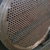Shell and tube recuperative heat exchanger for distillation column W1.101+W1.102, 160m2+50m2 Shell and tube recuperative heat exchanger for distillation column W1.101+W1.102, 160m2+50m2