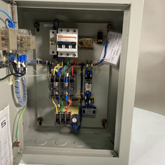 Пульт щит автоматики управления насоса, 1,5 кВт Пульт щит автоматики управления насоса, 1,5 кВт