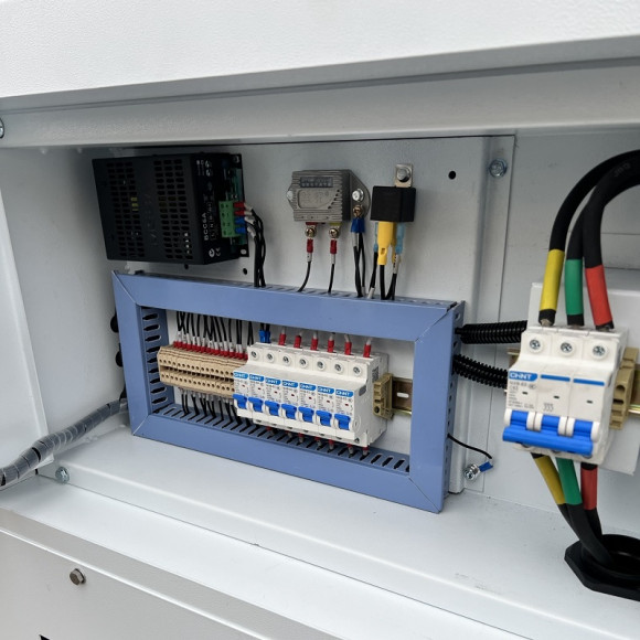 Промисловий дизельний генератор KDE-3000 з ATS, двигун Ricardo 30kVA, 24kW, 380V/50HZ закритого типу Промисловий дизельний генератор KDE-3000 з ATS, двигун Ricardo 30kVA, 24kW, 380V/50HZ закритого типу