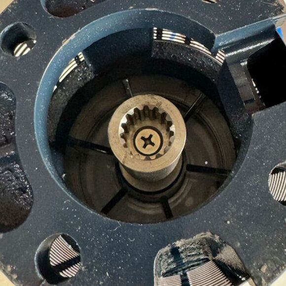 Pompa głębinowa 6SR10/14, Outlet: 3 cal, 7,5kW, 380V (zamiennik ECV 6-10-140)