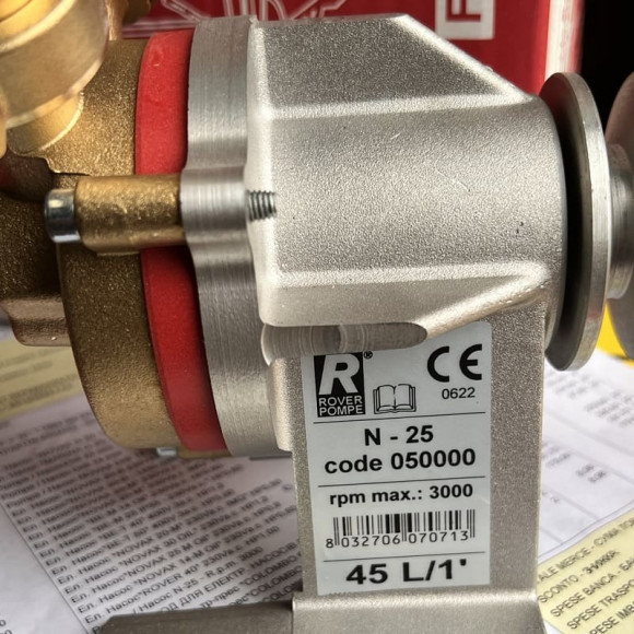 N 25 pump with drive pulley N 25 pump with drive pulley