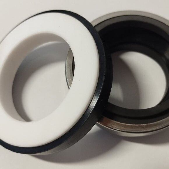 Sello mecánico para bomba R-BT-AR 50, CAR/CER, VITON, 304