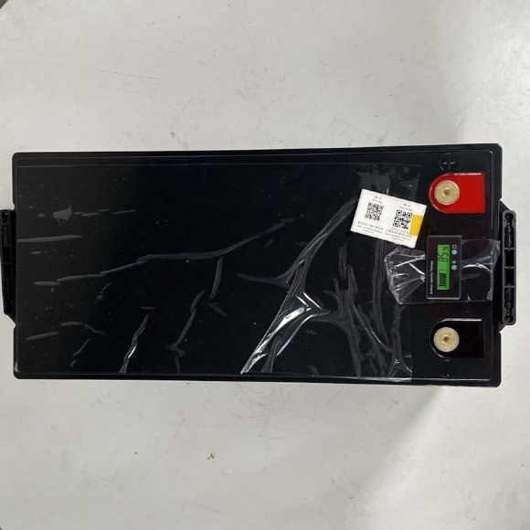 Batterie CL-12.8V 200Ah, LiFePO4, LFP ABS Shell sur pied avec Bluetooth et écran