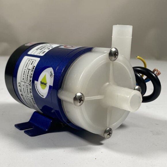 Pompa hermetyczna ze sprzęgłem magnetycznym FLUIMAC MINI COMPASS MC 10 PVDF, 6 W, 220 V Pompa hermetyczna ze sprzęgłem magnetycznym FLUIMAC MINI COMPASS MC 10 PVDF, 6 W, 220 V