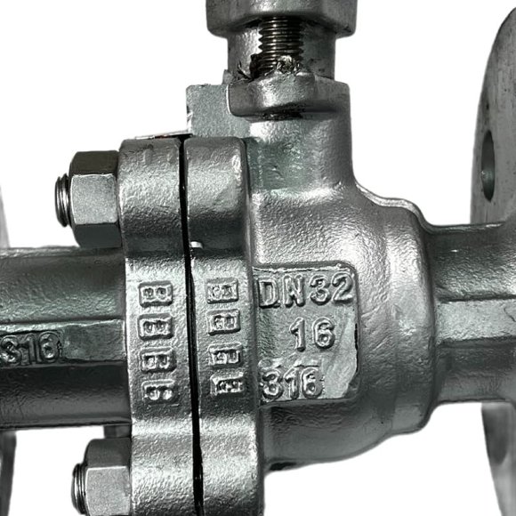 PN16 DN32 Stainless steel ball valve AISI 316, seat PTFE PN16 DN32 Stainless steel ball valve AISI 316, seat PTFE