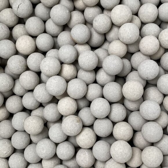 Inert ceramic balls AI2О3 21-45, 20 mm