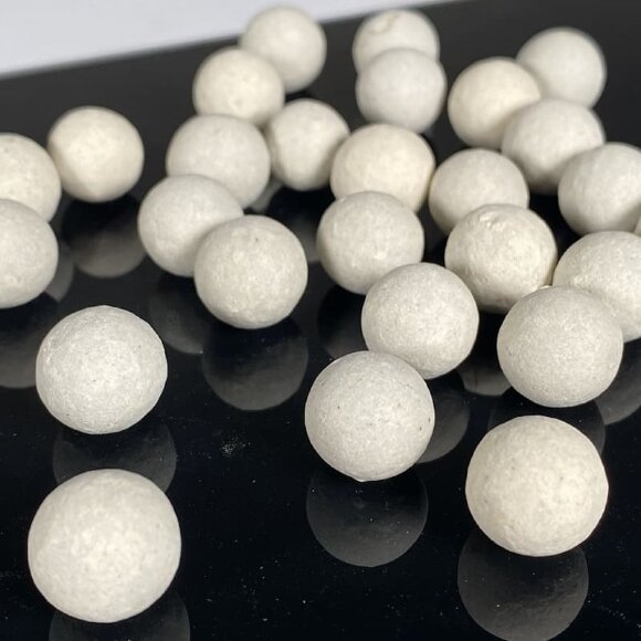Inert ceramic balls AI2О3 21-45, 20 mm
