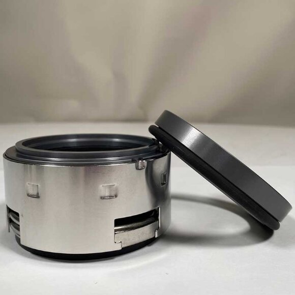 Shaft seal R-502B 100, CAR/SIC, EPDM, 304 Shaft seal R-502B 100, CAR/SIC, EPDM, 304