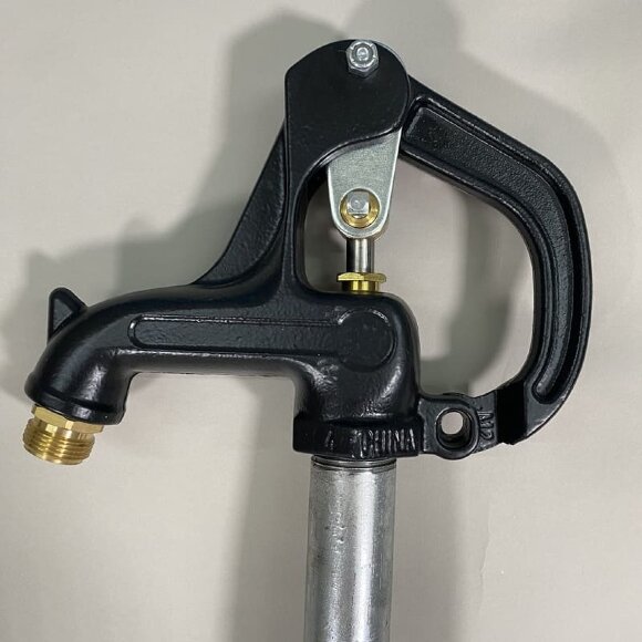 BG-203 водорозбірний незамерзаючий садовий гідрант BG-203 водорозбірний незамерзаючий садовий гідрант