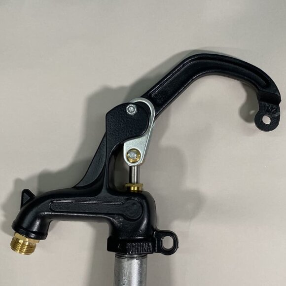 BG-203 водорозбірний незамерзаючий садовий гідрант BG-203 водорозбірний незамерзаючий садовий гідрант