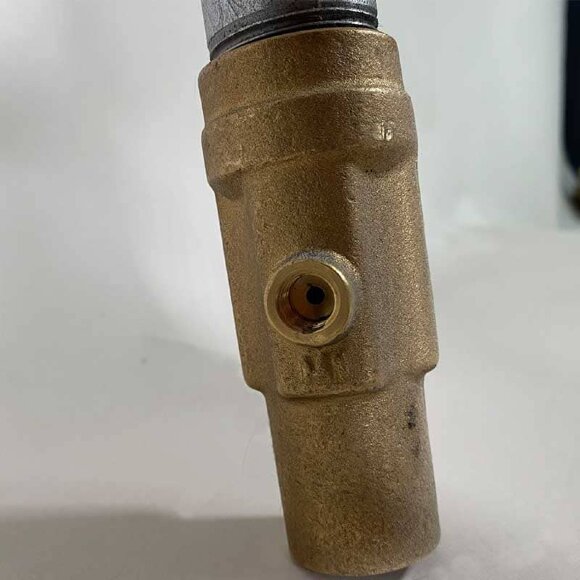 BG-203 водорозбірний незамерзаючий садовий гідрант BG-203 водорозбірний незамерзаючий садовий гідрант