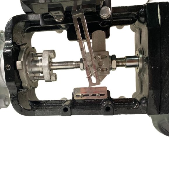 DN80 Клапан регулирующий с пневмоприводом для пара, конденсата 10Р11Y-DNx8016Z-L122C-C (корпус чугунный, седло SS304) с электропневмопозиционером YT-1