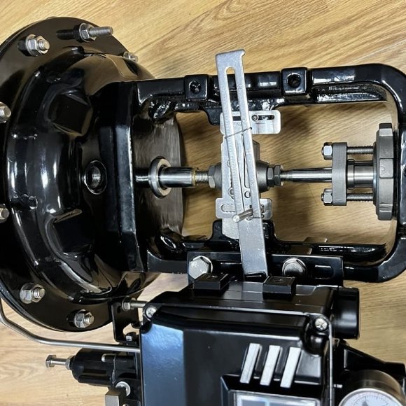 DN20 Válvula de control de accionamiento neumático 10P11Y-DNx2016Z-L112C-C (cuerpo CF8, asiento SS304) con posicionador YT-1000, entrada 4-20mA, Ex DN20 Válvula de control de accionamiento neumático 10P11Y-DNx2016Z-L112C-C (cuerpo CF8, asiento SS304) con posicionador YT-1000, entrada 4-20mA, Ex