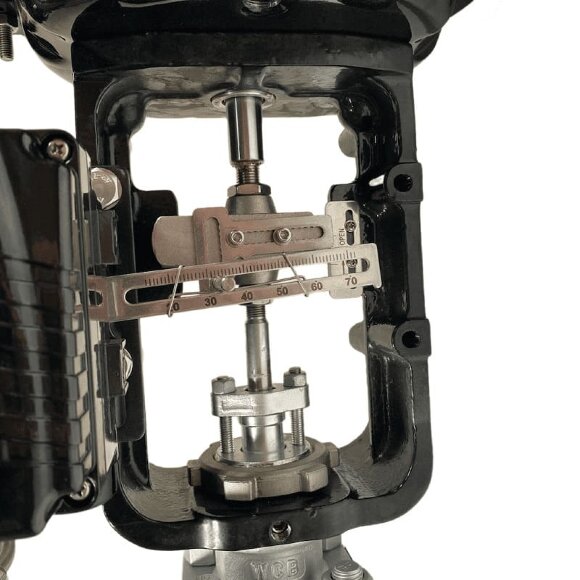 DN25 Регулюючий клапан з пневматичним приводом 10Р11Y-DNx2516Z-L122C-C (корпус CF8, сідло SS304) з позиціонером YT-1000, вхід 4-20мА, Ex