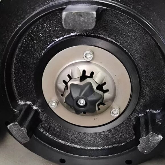 Накопительная станция сололифт с режущим механизмом с двумя насосами и пультом управления AIZL-SC750W Double, 15,5/13,5, 0,75 кВт, 220V, 2800 об/мин