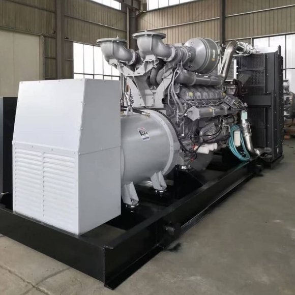 Industrieller Dieselgenerator XHYP-800GF mit ATS, motor Perkins 1000kVA, 800kW, 380V/50HZ offene Art Industrieller Dieselgenerator XHYP-800GF mit ATS, motor Perkins 1000kVA, 800kW, 380V/50HZ offene Art