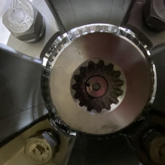 Pompe pour puits profond 8SP77-09, 30kW, 380V (remplacement de ESP 8-63-120) Pompe pour puits profond 8SP77-09, 30kW, 380V (remplacement de ESP 8-63-120)