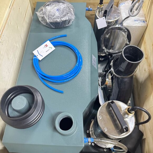 Установка для підйому каналізаційних стоків з двома насосами та пультом управління AIZL-1500W Double, 30/13, 1,5 кВт, 220V, 2800 об/хв