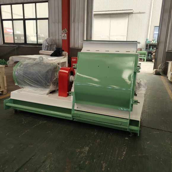 FSFP 66*80 grain hammer mill with a capacity of 5 t/h, 90 kW