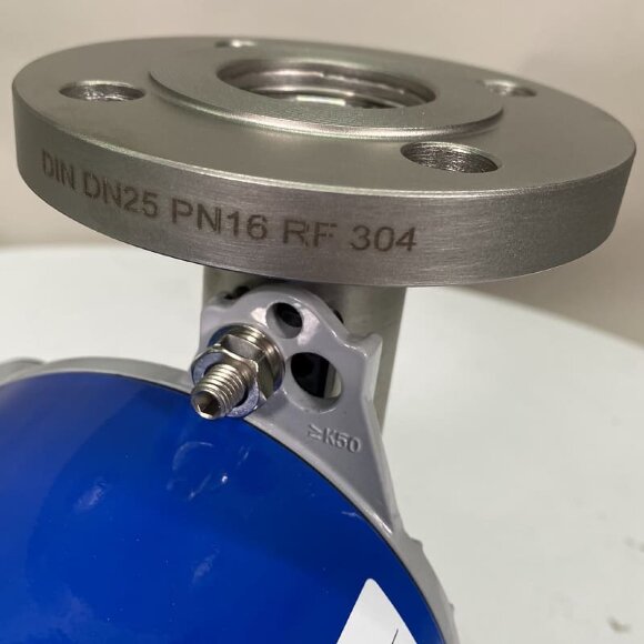 DN25 Débitmètre rotamètre acier inoxydable KLZZ PN6 (mélange d'alcool liquide C2H5OH 30%), 0.6...6.3 m3/h, 4-20mA, Ex DN25 Débitmètre rotamètre acier inoxydable KLZZ PN6 (mélange d'alcool liquide C2H5OH 30%), 0.6...6.3 m3/h, 4-20mA, Ex