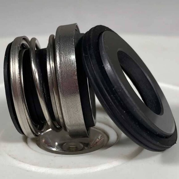 Garniture mécanique R-103 17, CAR/CER, EPDM, 304 Garniture mécanique R-103 17, CAR/CER, EPDM, 304