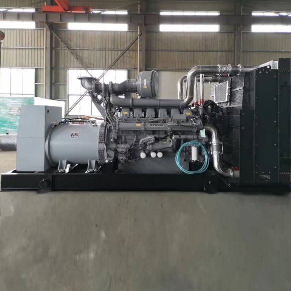 Промышленный дизельный генератор XHYP-800GF с ATS, двигатель Perkins 1000kVA, 800kW, 380V/50HZ закрытого типа Промышленный дизельный генератор XHYP-800GF с ATS, двигатель Perkins 1000kVA, 800kW, 380V/50HZ закрытого типа