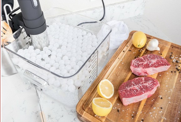 Thermal insulation balls for sous-vide 25.4 mm