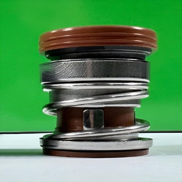 Механическое уплотнение вала насоса R-104 25, SIC/SIC, VITON, 304