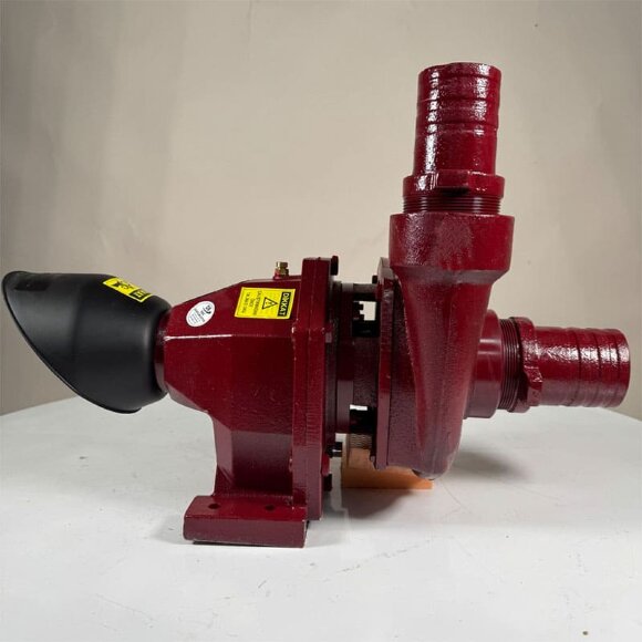 Bomba accionada por tractor con toma de fuerza MTZ-P 30/300