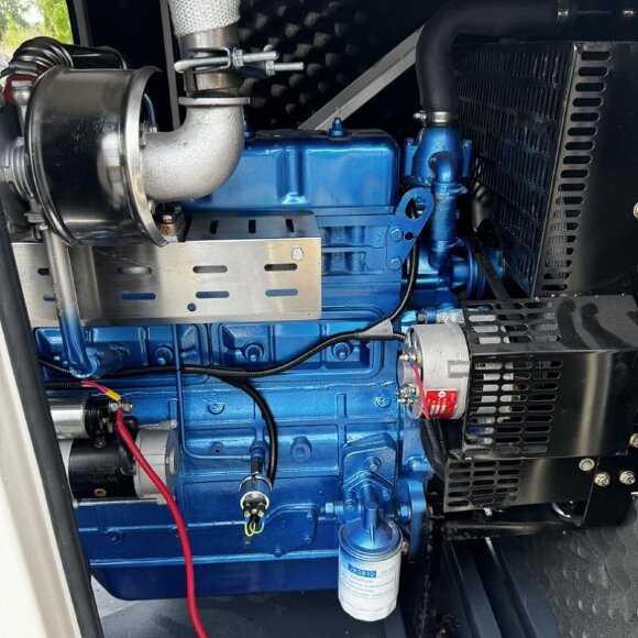 Générateur diesel industriel SOYGEN SG41R avec ATS et moteur Ricardo 41kVA, 33kW, 380V/50HZ type fermé