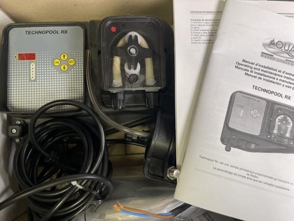Насос басейн TECHNOPOOL RX 3-1 230V Santoprene станция автоматического дозирования Насос басейн TECHNOPOOL RX 3-1 230V Santoprene станция автоматического дозирования