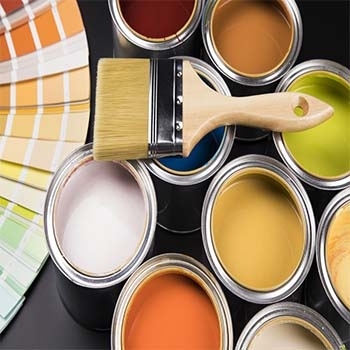 Pumps for paints and varnishes